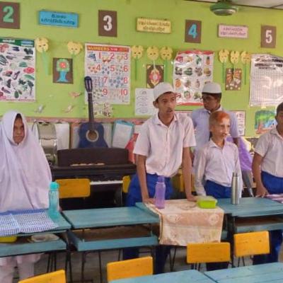 324561324 542171774540646 2403386163505383081 N X Thumb